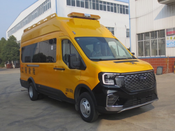 江鈴福特救險車